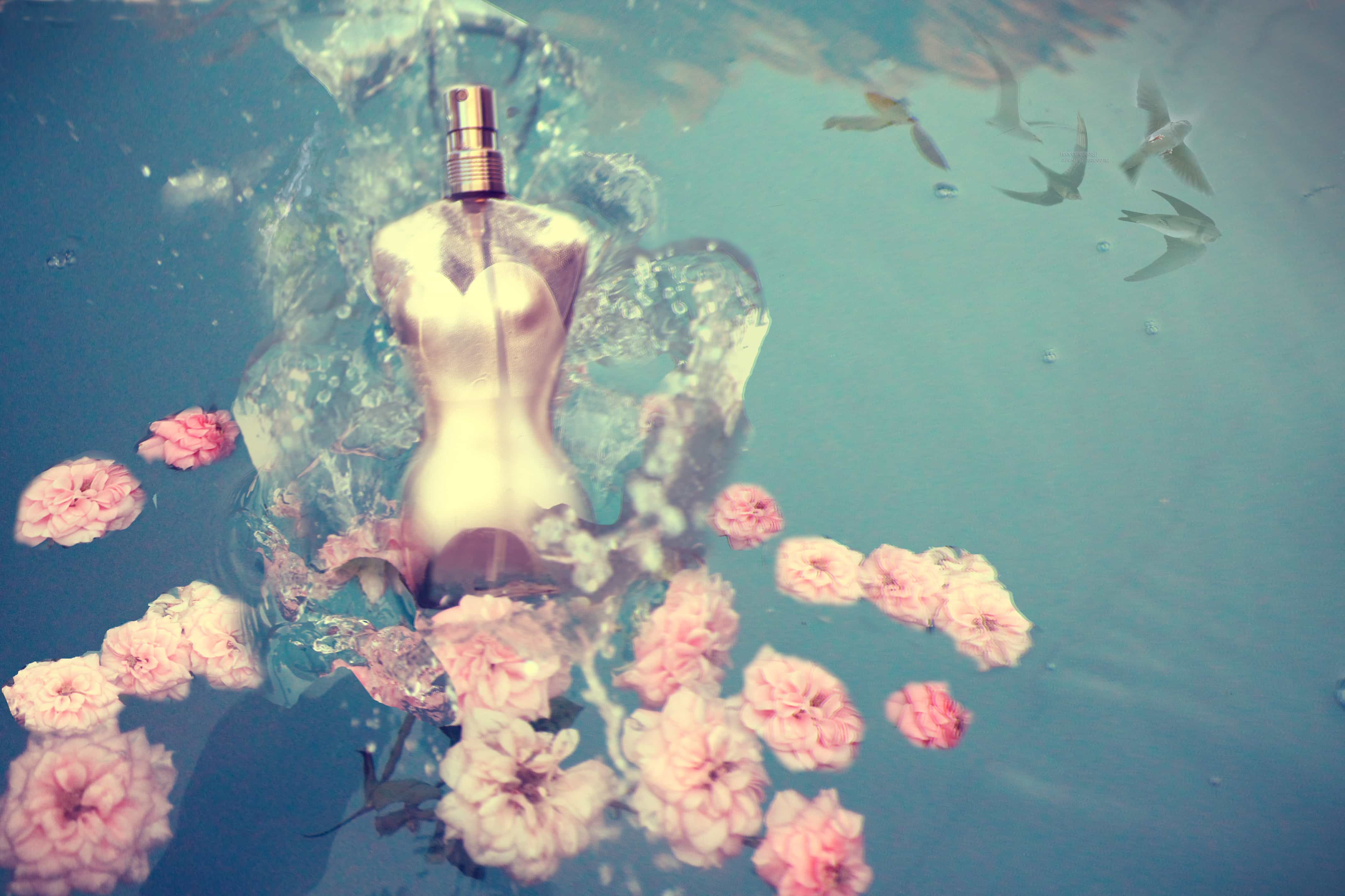 Manuel C. Photography: Parfum. CC BY 2.0